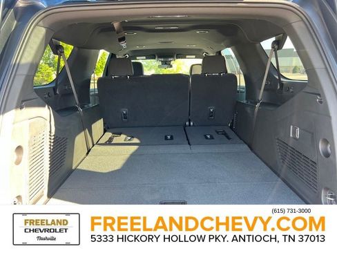 New 2025 Chevrolet Suburban LS image 8