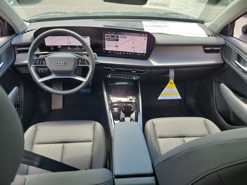 New 2026 Audi Q3 quattro 2.0T AWD/4WD image 23