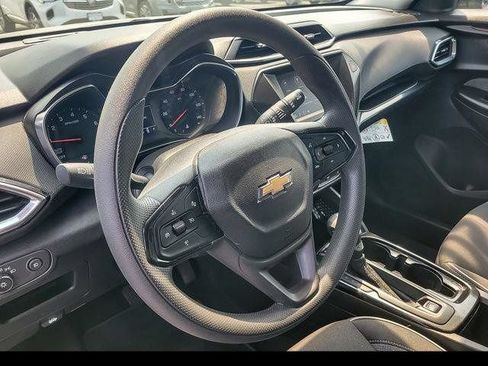 Certified 2023 Chevrolet TrailBlazer LT AWD/4WD image 22