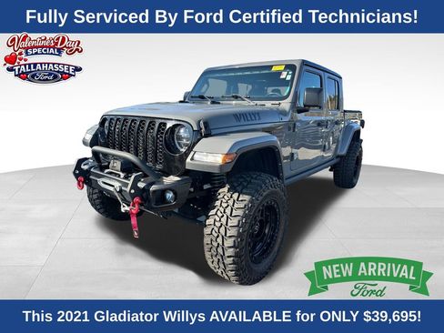Used 2021 Jeep Gladiator Willys image 1