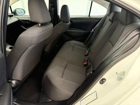 Used 2025 Toyota Corolla LE FWD image 15