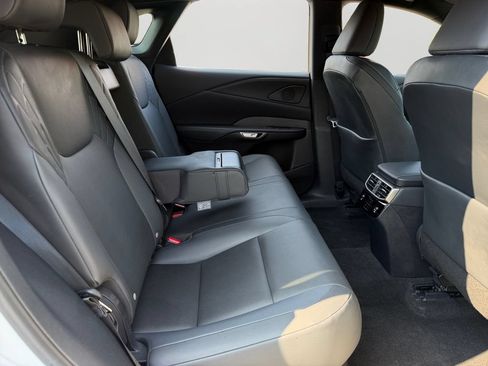 Certified 2024 Lexus RX 350 FWD w/ Technology Package image 8