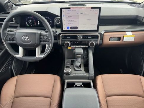 New 2026 Toyota 4Runner Limited AWD/4WD image 18