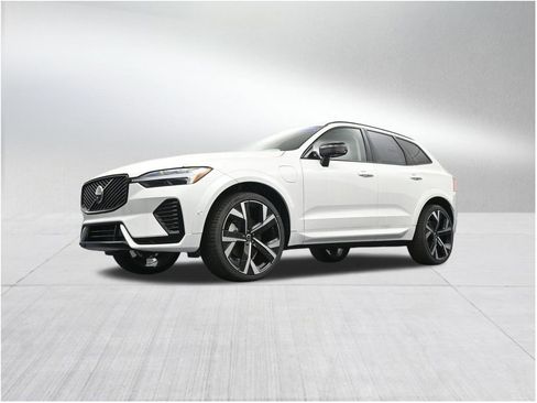 New 2026 Volvo XC60 T8 Ultra AWD/4WD image 21