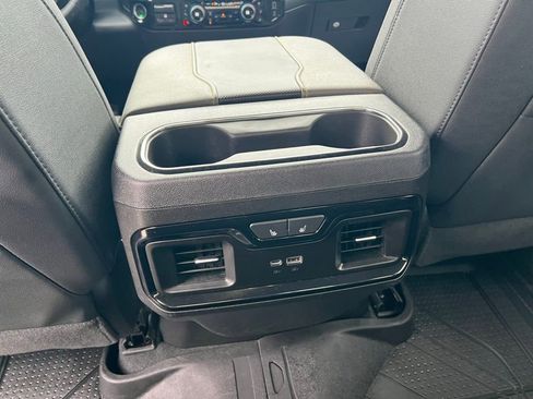 Used 2024 Chevrolet Silverado 2500 ZR2 w/ Technology Package image 22