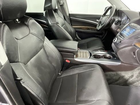 Used 2019 Acura MDX FWD w/ Technology Package image 17