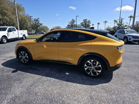 Used 2023 Ford Mustang Mach-E Premium image 7