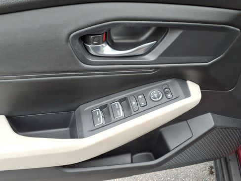 Certified 2024 Honda Accord EX image 14