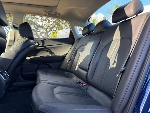 Used 2020 Kia Optima Premium image 10