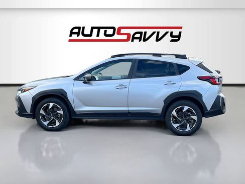 Used 2024 Subaru Crosstrek 2.5i Limited w/ Crosstrek Mirror Package AWD/4WD image 3