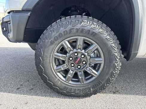 New 2026 GMC Sierra 1500 AT4X image 10