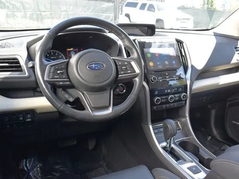 Used 2019 Subaru Ascent Limited AWD/4WD image 3