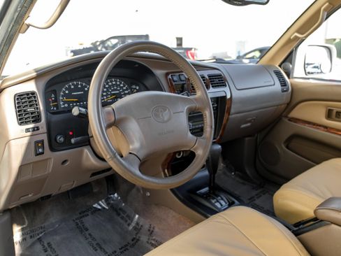 Used 1998 Toyota 4Runner Limited image 2