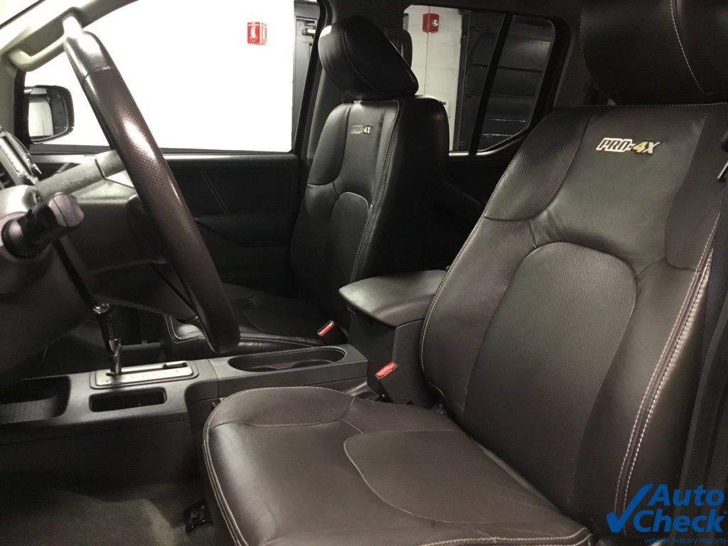 Used 2016 Nissan Frontier PRO-4X w/ Pro-4x Luxury Package AWD/4WD image 30
