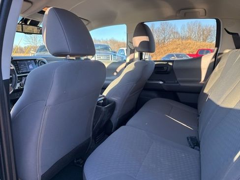 Used 2023 Toyota Tacoma SR5 image 9