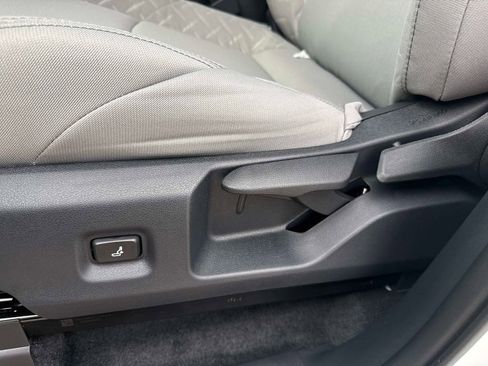 New 2026 Toyota Tacoma SR5 RWD image 20