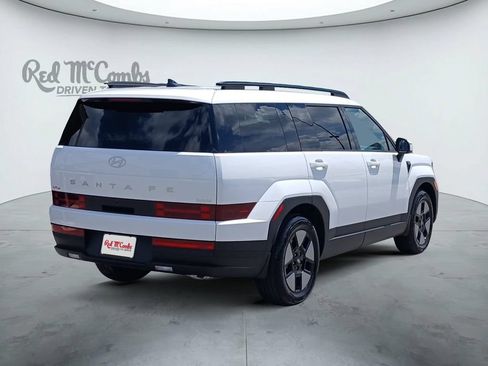Used 2026 Hyundai Santa Fe SEL FWD image 5