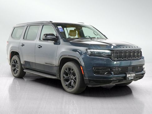 Used 2024 Jeep Wagoneer Series II AWD/4WD image 7