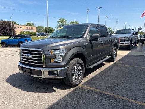 Used 2015 Ford F150 XLT w/ Equipment Group 301A Mid AWD/4WD image 28