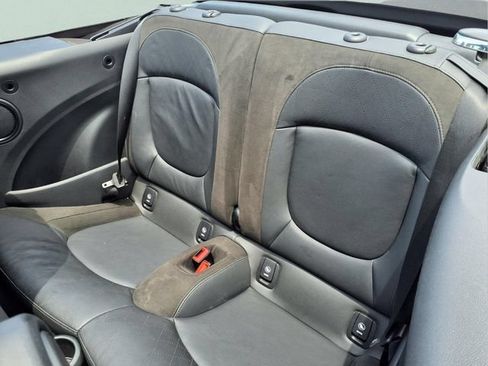 Used 2023 MINI Cooper S w/ Signature Upholstery Package FWD image 15