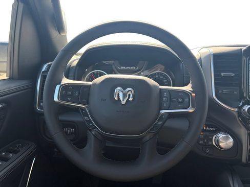 New 2026 RAM 1500 Laramie AWD/4WD image 13