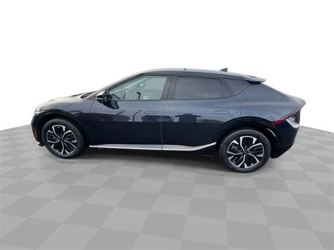 Used 2022 Kia EV6 Wind w/ Wind Technology Package image 5