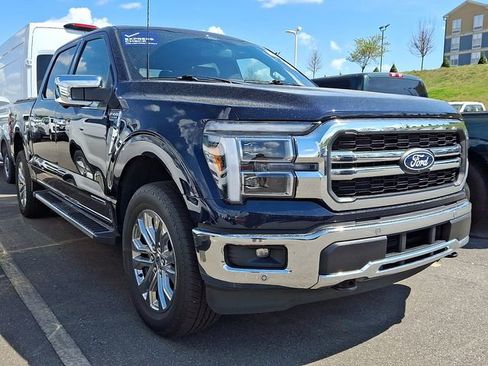 Used 2025 Ford F150 Lariat w/ Equipment Group 501A Mid image 2