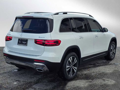 New 2026 Mercedes-Benz GLB 250 4MATIC image 3