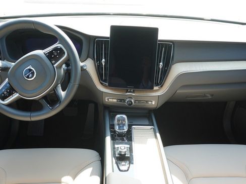 Used 2026 Volvo XC60 T8 Plus w/ Protection Package Premier AWD/4WD image 13