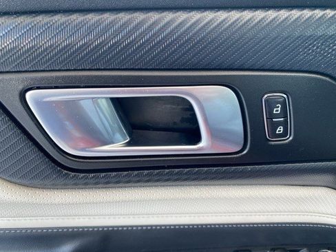 Used 2024 Ford Mustang Premium image 10