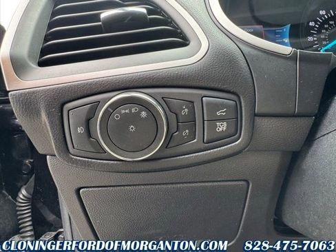 Used 2020 Ford Edge SEL w/ Convenience Package image 28