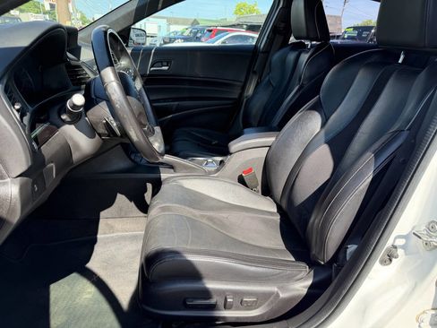 Used 2019 Acura ILX FWD image 10