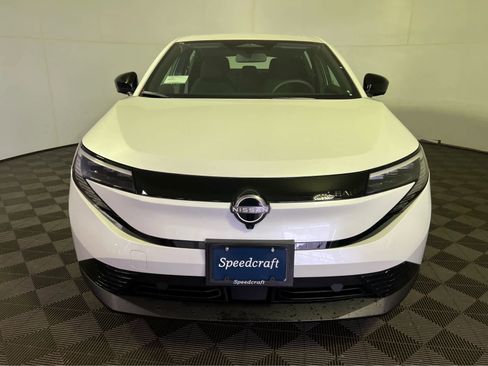 New 2026 Nissan Leaf w/ Floor Mat Package (S+) image 2