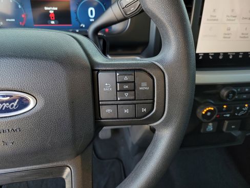 Used 2024 Ford F250 XLT w/ XLT Premium Package image 14