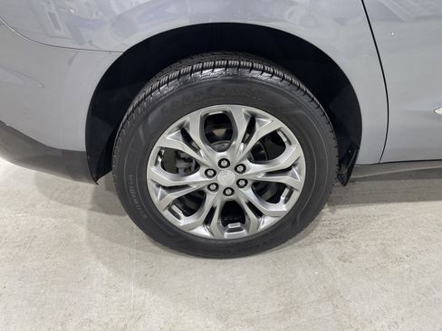 Used 2018 Buick Enclave Avenir w/ Avenir Technology Package image 10