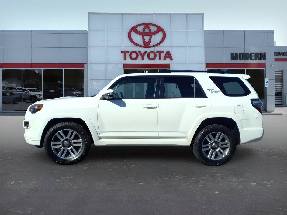 Used 2022 Toyota 4Runner TRD Sport w/ Technology Package AWD/4WD image 2