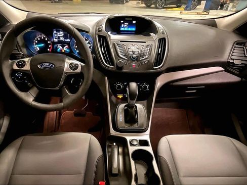 Used 2016 Ford Escape SE image 15