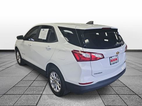 Used 2020 Chevrolet Equinox LS FWD image 7