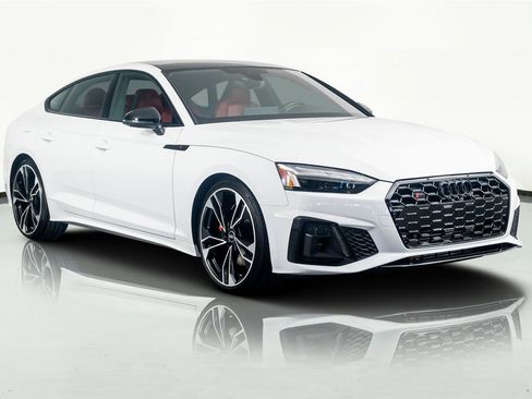 Used 2023 Audi S5 Premium Plus w/ Premium Plus Package AWD/4WD image 4