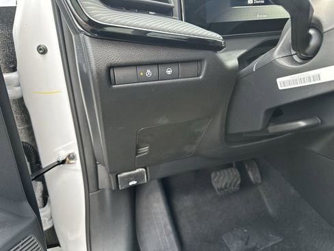 New 2026 Nissan Kicks SR w/ SR Premium Package image 18