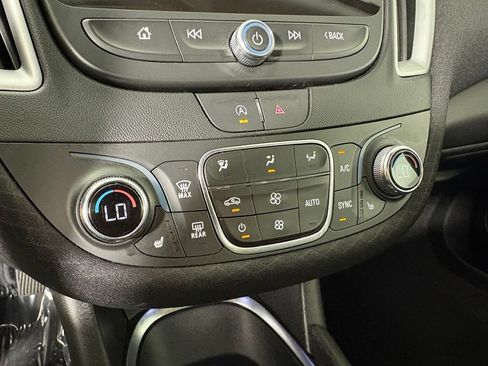 Used 2023 Chevrolet Malibu LT FWD image 37