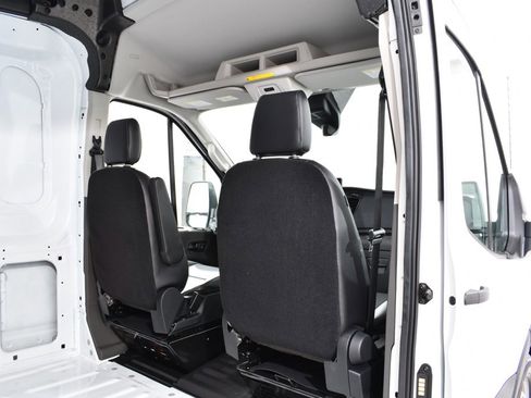 New 2026 Ford Transit 250 148 Medium Roof image 16