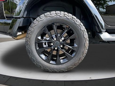 Used 2024 Jeep Wrangler High Altitude image 37
