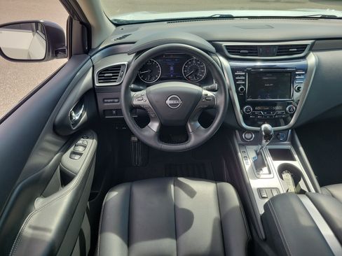 Used 2024 Nissan Murano SV AWD/4WD image 16