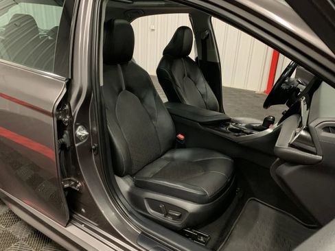 Used 2022 Toyota Camry XSE w/ Navigation Package image 46