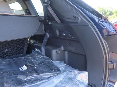 New 2025 Mitsubishi Outlander AWD image 13