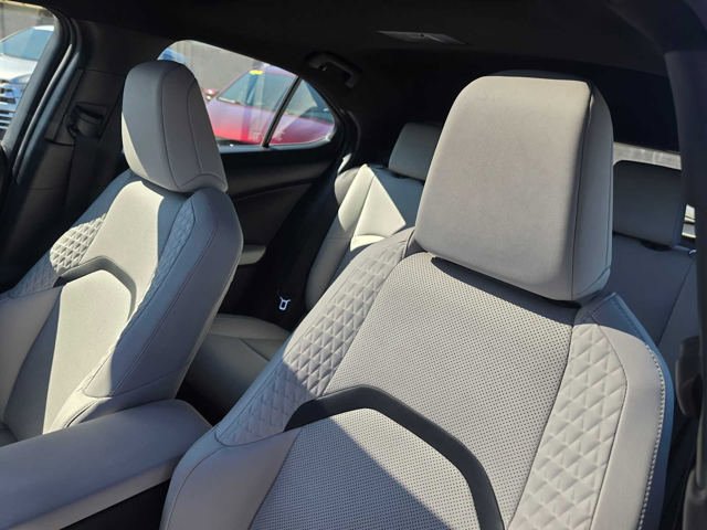 Used 2020 Lexus UX 250h w/ Premium Package AWD/4WD image 23