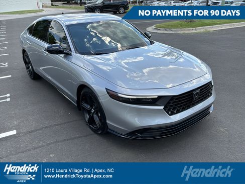 Used 2024 Honda Accord Sport image 1