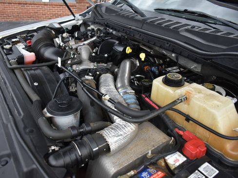 Used 2018 Ford F250 XL w/ Power Equipment Group image 49