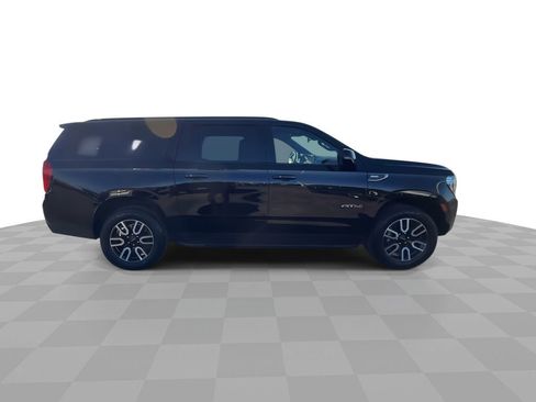 Certified 2023 GMC Yukon XL AT4 image 9